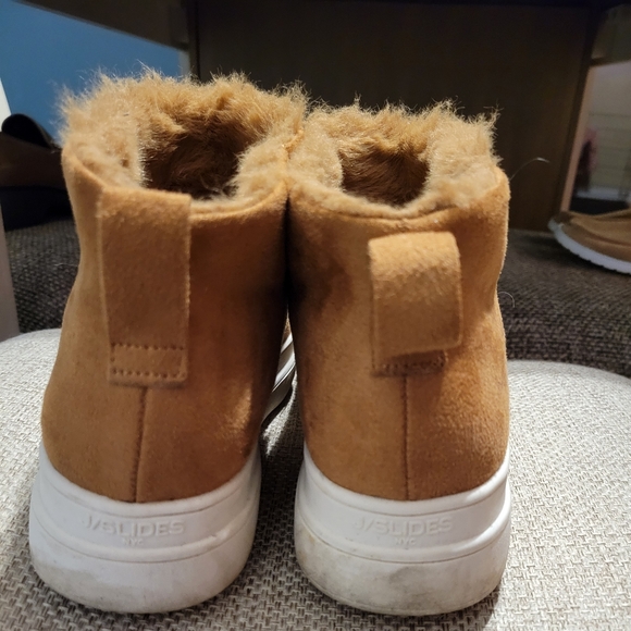 J Slides tan pull on boots - Picture 5 of 7